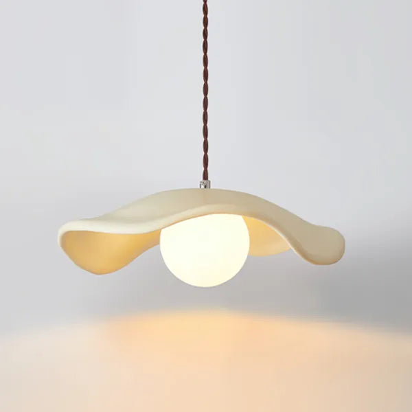 Elegant Natural Leaf Pendant Light