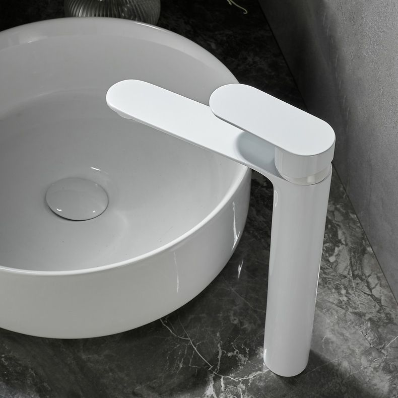Modern Single Handle Brass Bathroom Sink Faucet