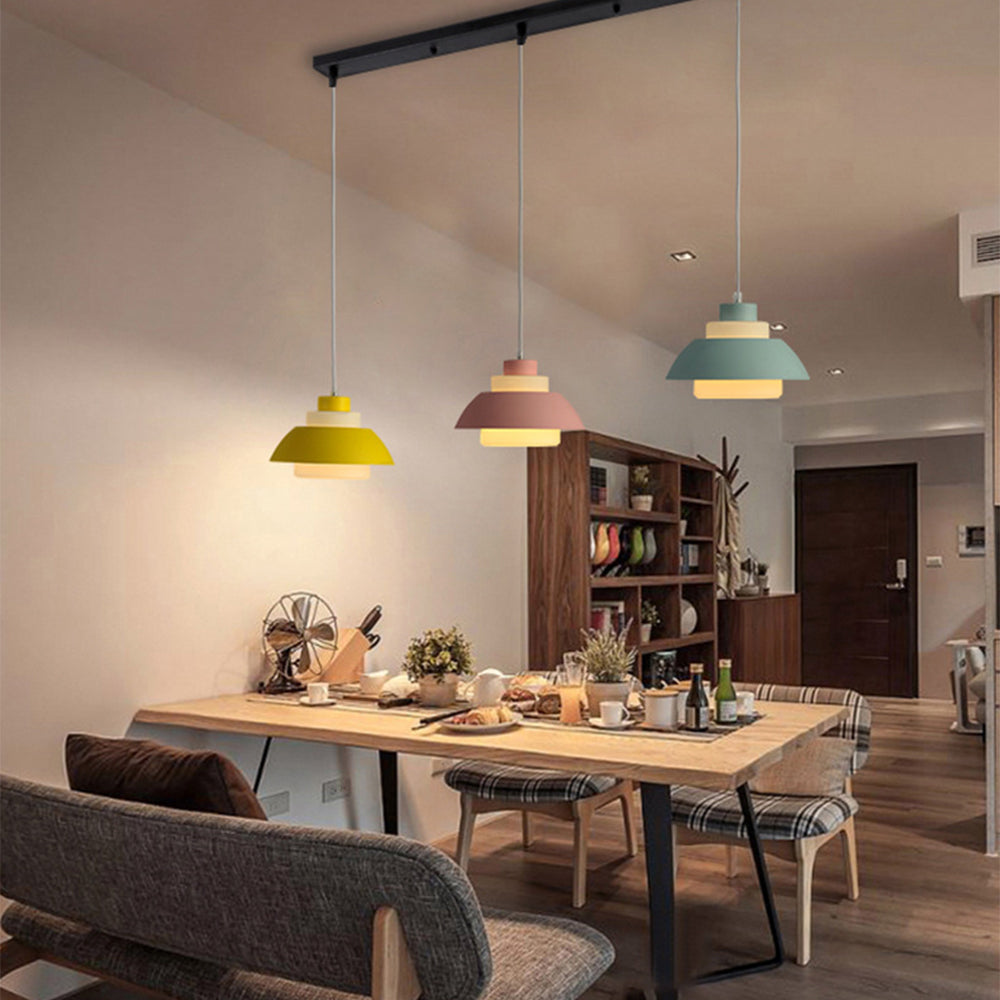 Sleek Metal Pendant Light for Kitchen Dining