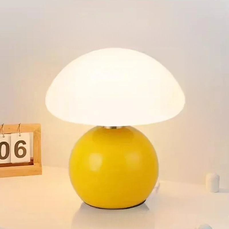 Classic White Desk Lamp