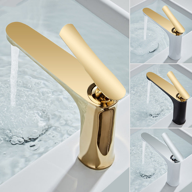 Single Handle Bathroom Faucet Round Brass Sink Mixer Tap