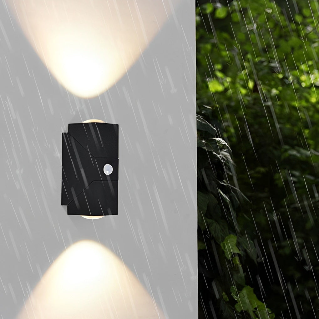 Motion Sensor Outdoor LED Wall Light Black Adjustable