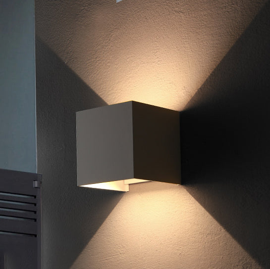 Sleek Contemporary LED Wall Lamp for Bedroom