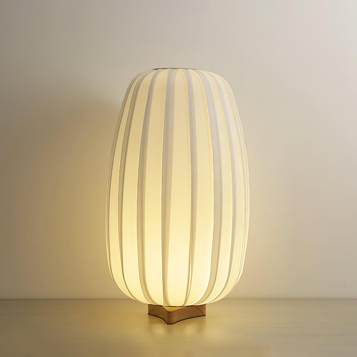 Simple Wooden Desk Lamp with Natural Base