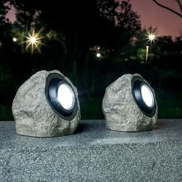 Solar Powered LED Garden Lamp