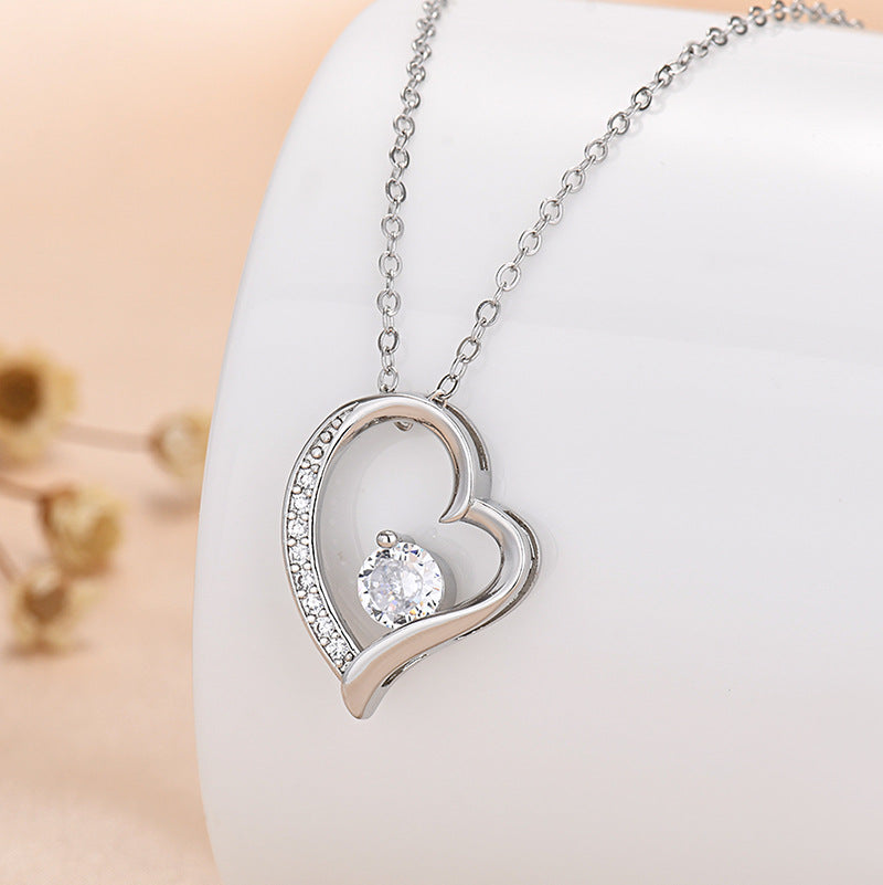 Romantic Rose Gift Box with Heart Necklace Set