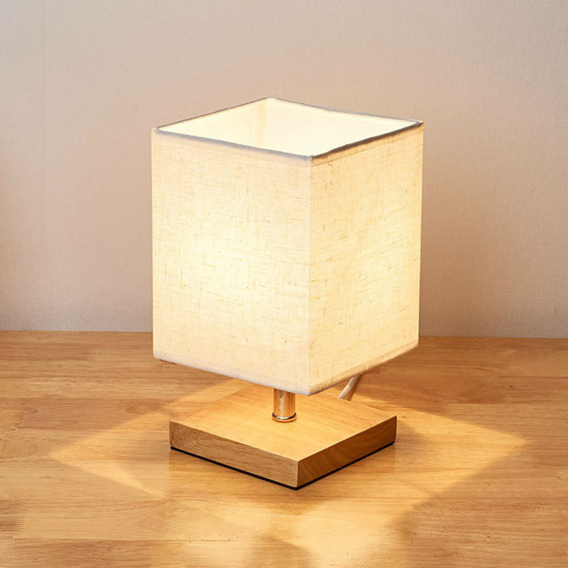 Classic Fabric Shade Wooden Table Light