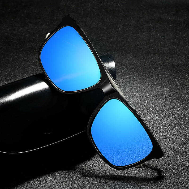 Lightweight Polarized Shades with Metal Frame