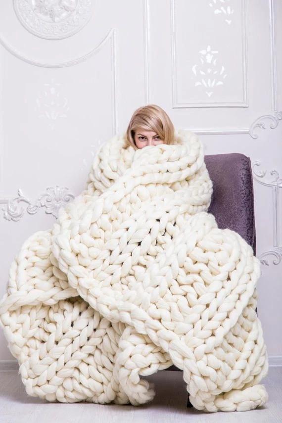Thick Cozy Knitted Throw Blanket