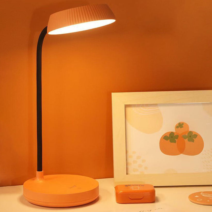Simple Round LED Desk Lamp with USB Port