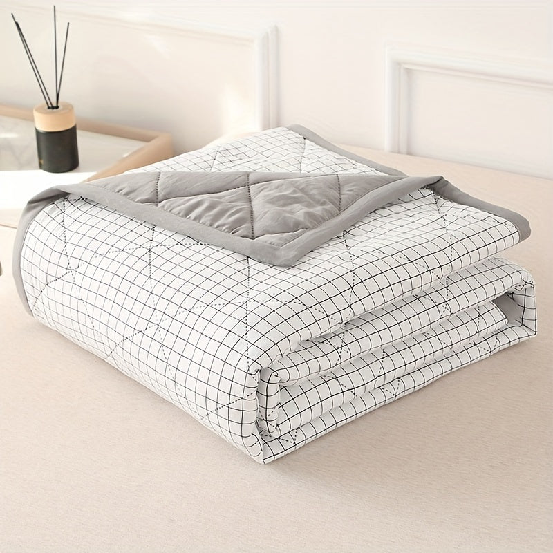 Soft Plaid Throw Blanket for Chilly Nights