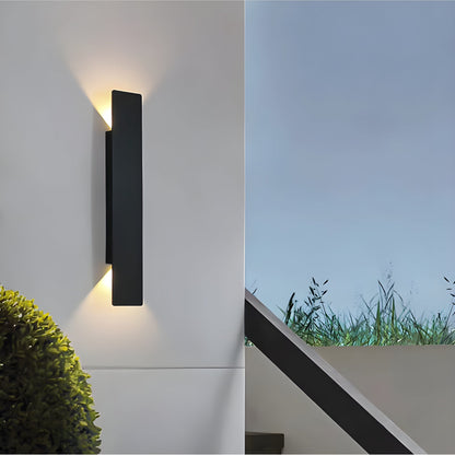 Outdoor LED Wall Light Fixture