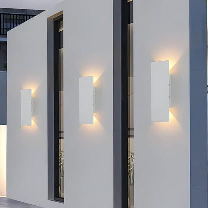 Outdoor LED Wall Light Fixture