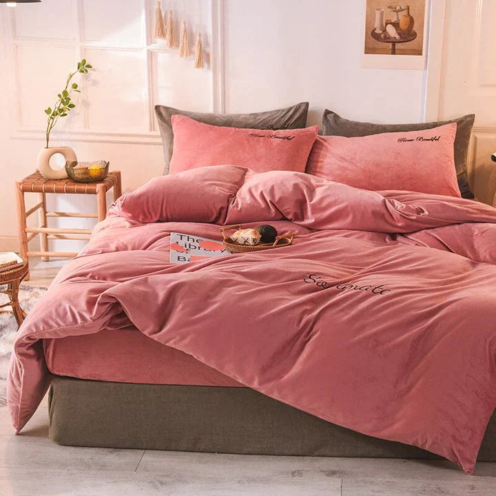 Soft Plush Duvet Cover for Comfortable Sleep
