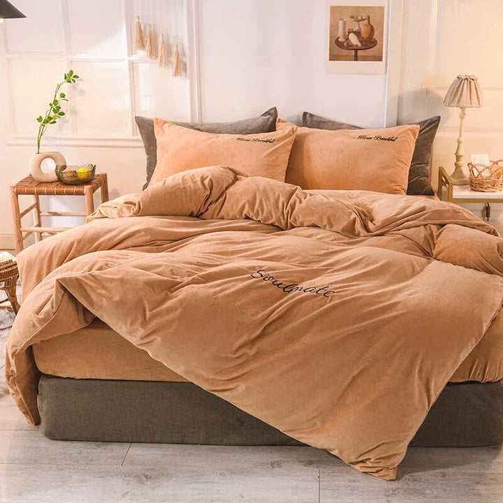 Soft Plush Duvet Cover for Comfortable Sleep