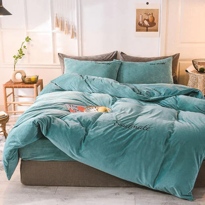 Soft Plush Duvet Cover for Comfortable Sleep