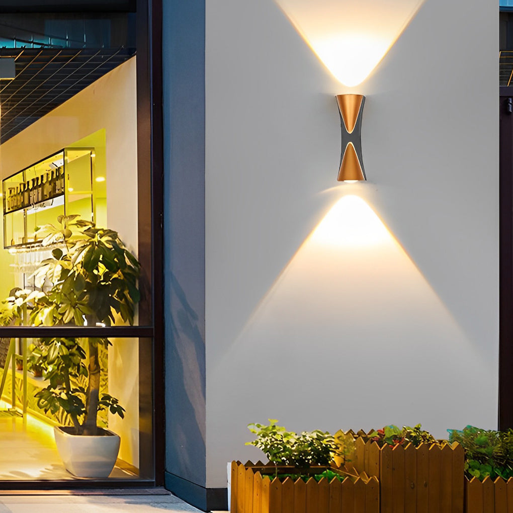 Bright Adjustable LED Outdoor Wall Light