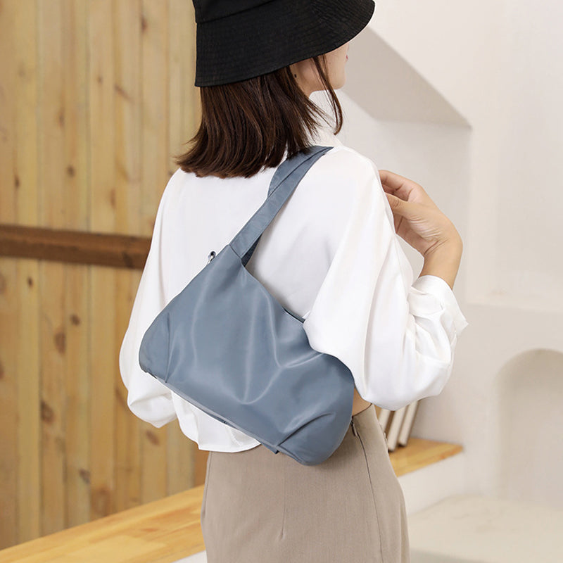 Noxord | Slim Everyday Nylon Crossbody Bag