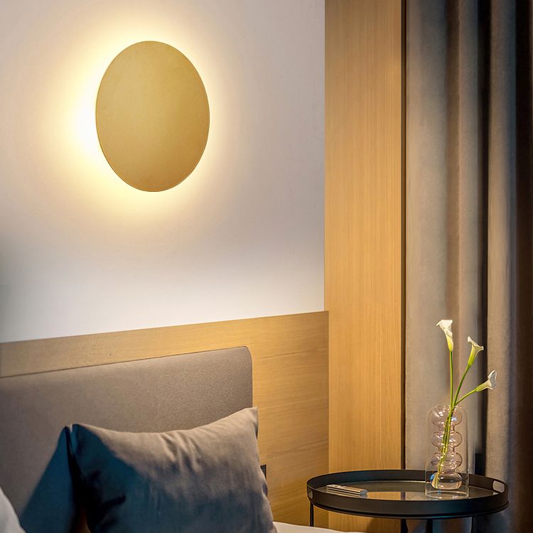 Stylish Circular Wall Lamp
