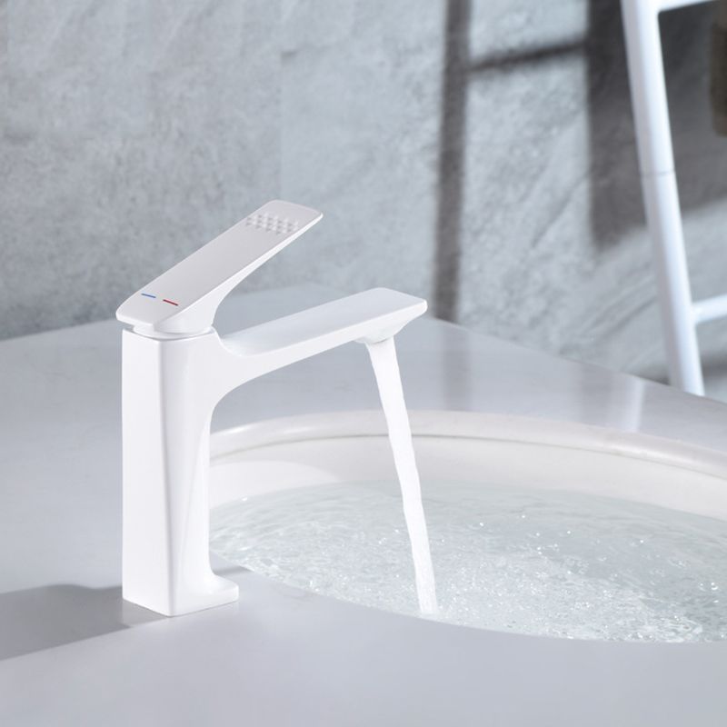 Stylish Copper Bathroom Sink Faucet with Lever Handle