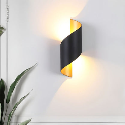 Sleek Metal LED Wall Light