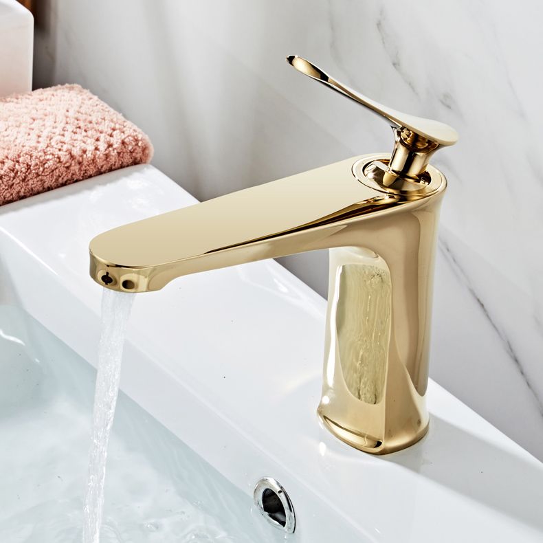 Single Handle Bathroom Faucet Round Brass Sink Mixer Tap