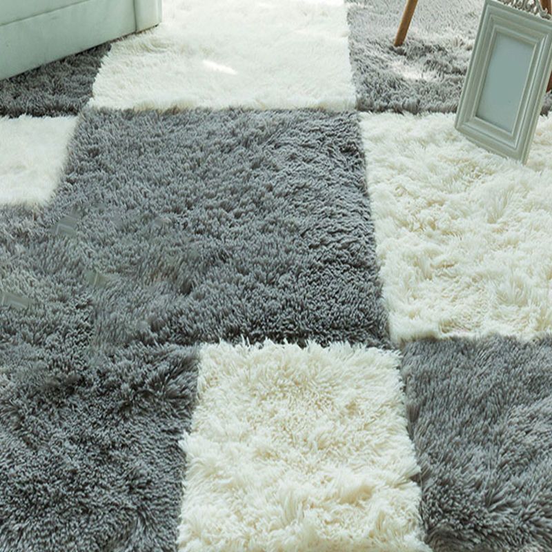 Soft Plush Bedroom Carpet Tiles Stain Resistant Squares