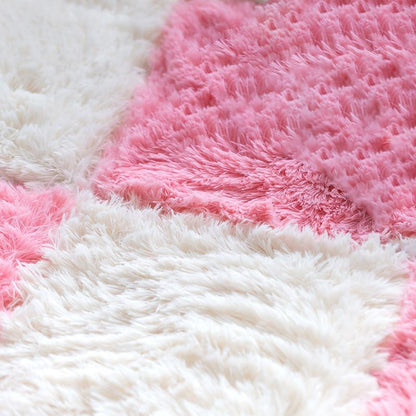 Soft Plush Bedroom Carpet Tiles Stain Resistant Squares