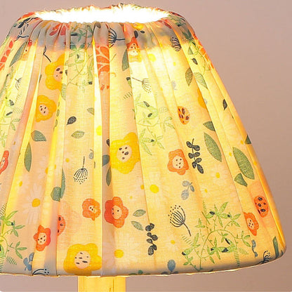 Simple Elegant Metal Floral Desk Lamp