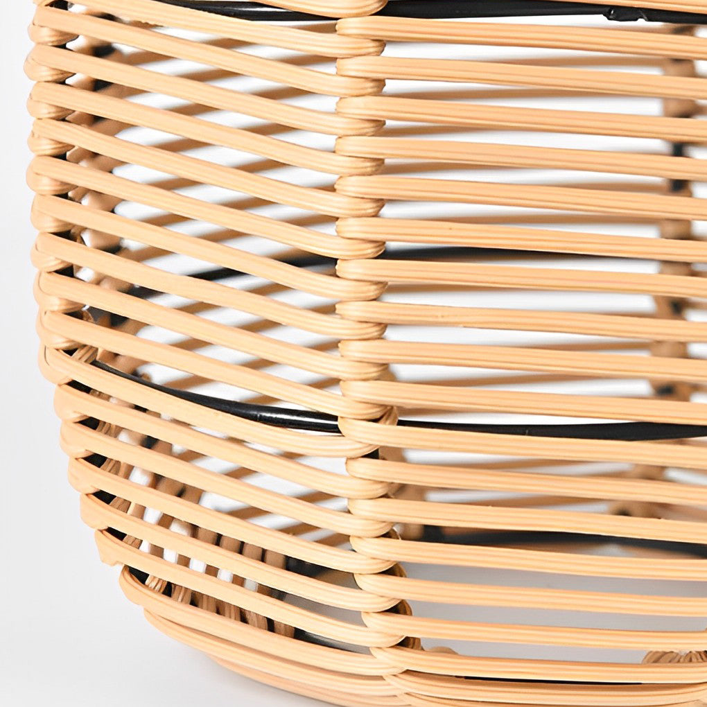 Outdoor Solar Powered Rattan Garden Lamp