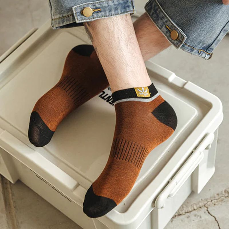 Slim Athletic Socks for Men 10 Pack
