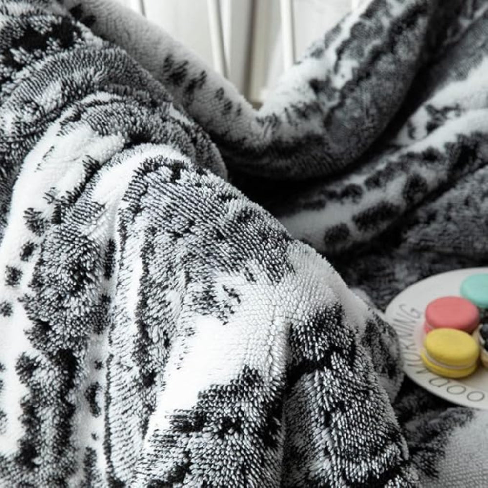 Plush Fuzzy Velvet Throw Blanket