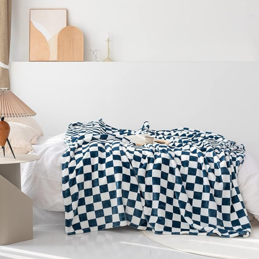 Cozy Plaid Throw Blanket for Home Decor