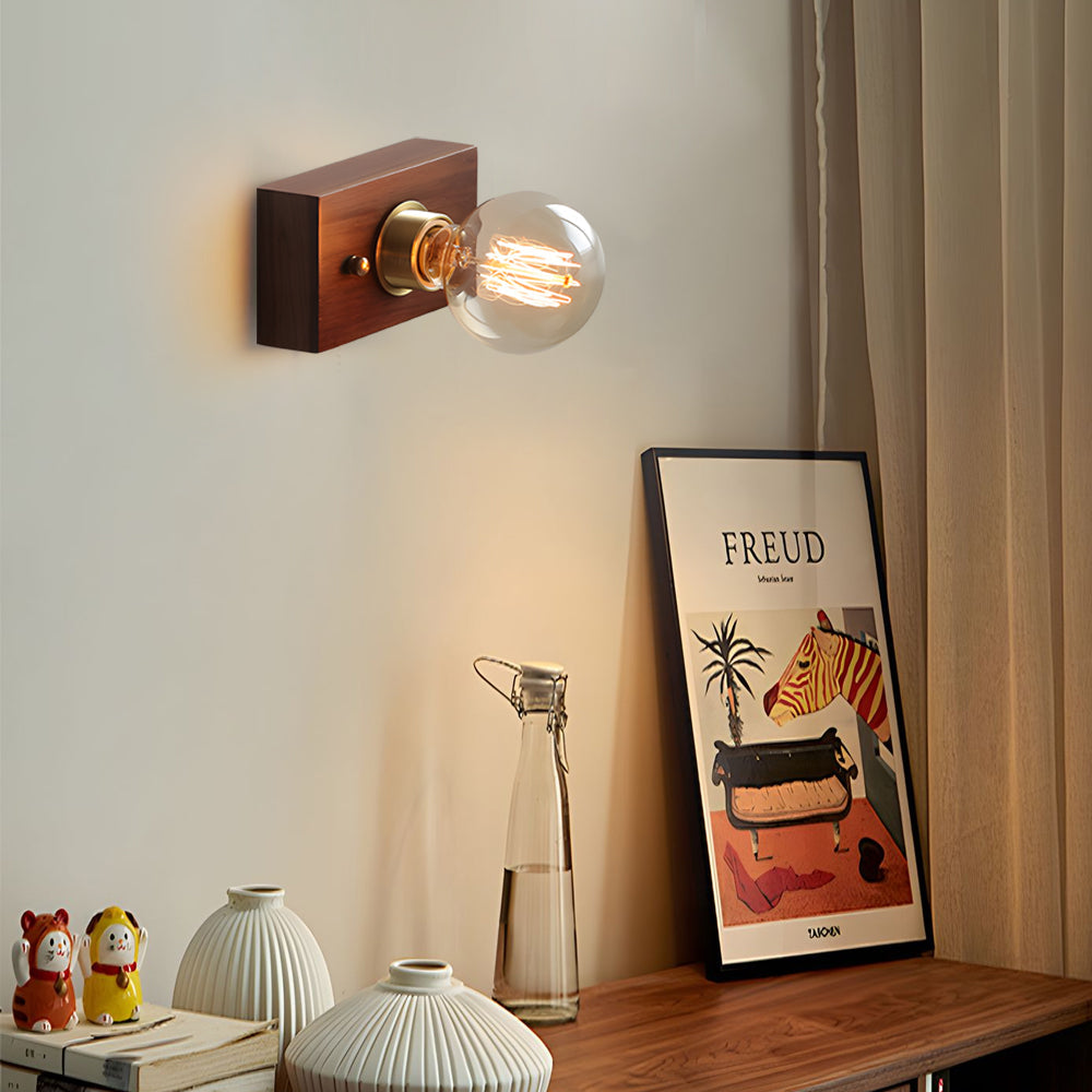 Classic Wooden Wall Light with Chain Switch
