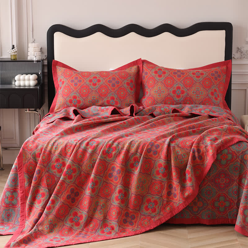 Soft Floral Reversible Quilt for Full Queen King Beds