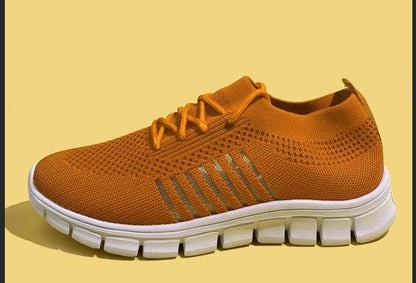 Fashionable Men's Sneakers for Sports and Daily Wear