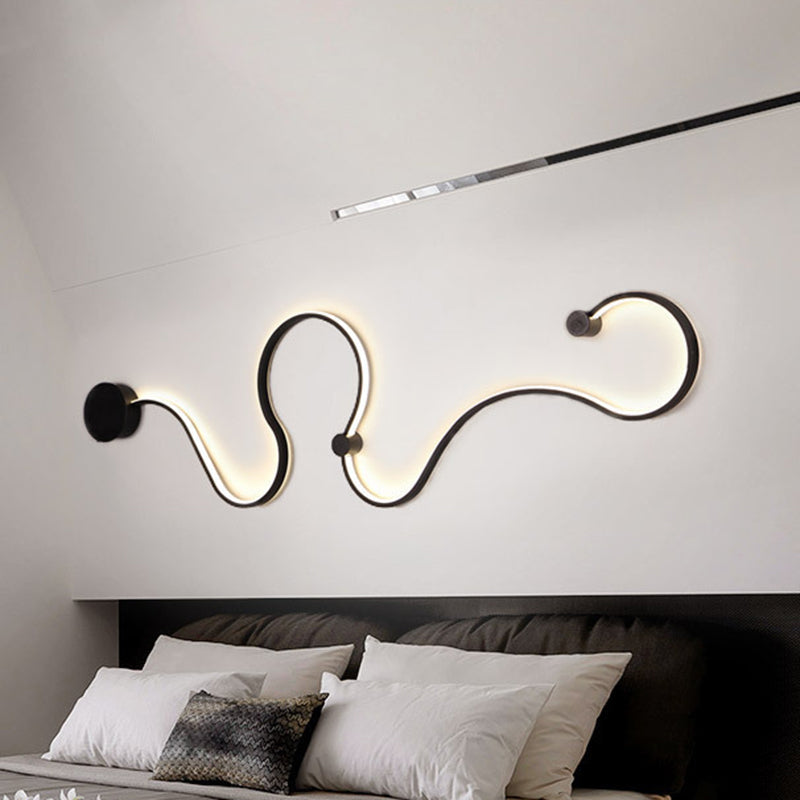 Simple Modern Black LED Wall Lamp