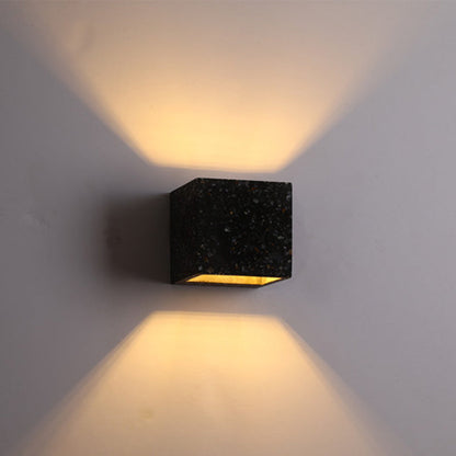 Simple Adjustable Wall Light