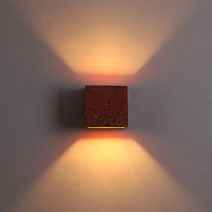 Simple Adjustable Wall Light