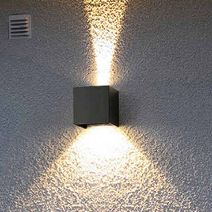 Modern Metal LED Outdoor Wall Light - Cofik