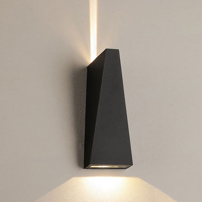 Modern Metal LED Outdoor Wall Light