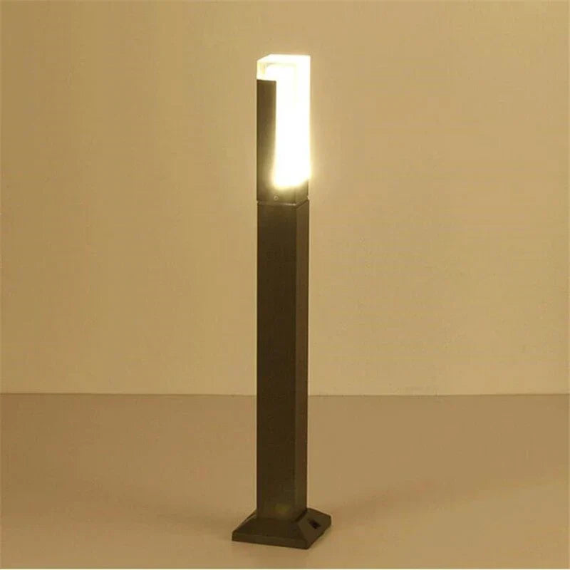 Durable Outdoor Aluminum LED Garden Light - Cofik