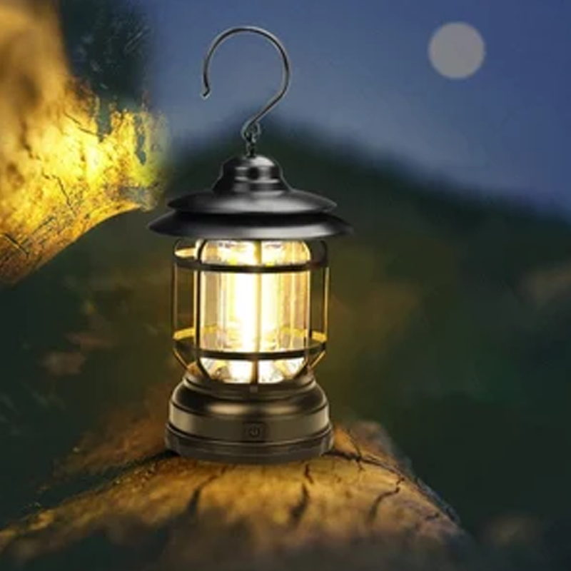 Classic Compact Outdoor Lantern