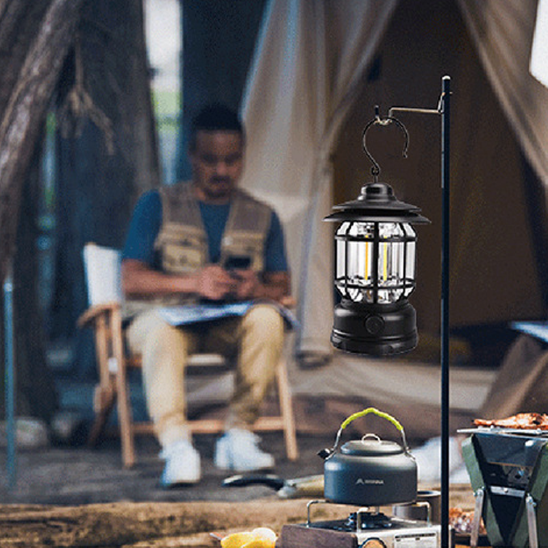 Compact Vintage Desk Lamp