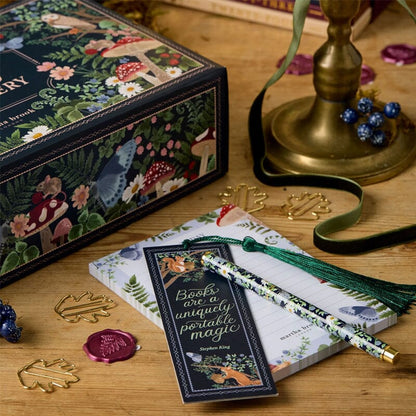 Premium Stationery Desk Calendar Set