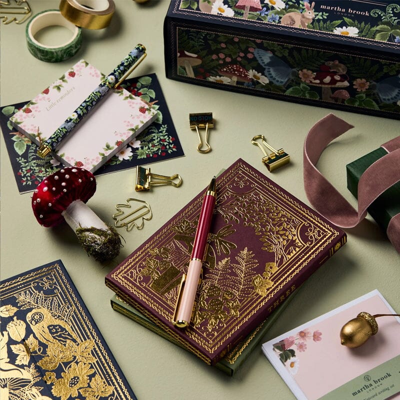 Premium Stationery Desk Calendar Set