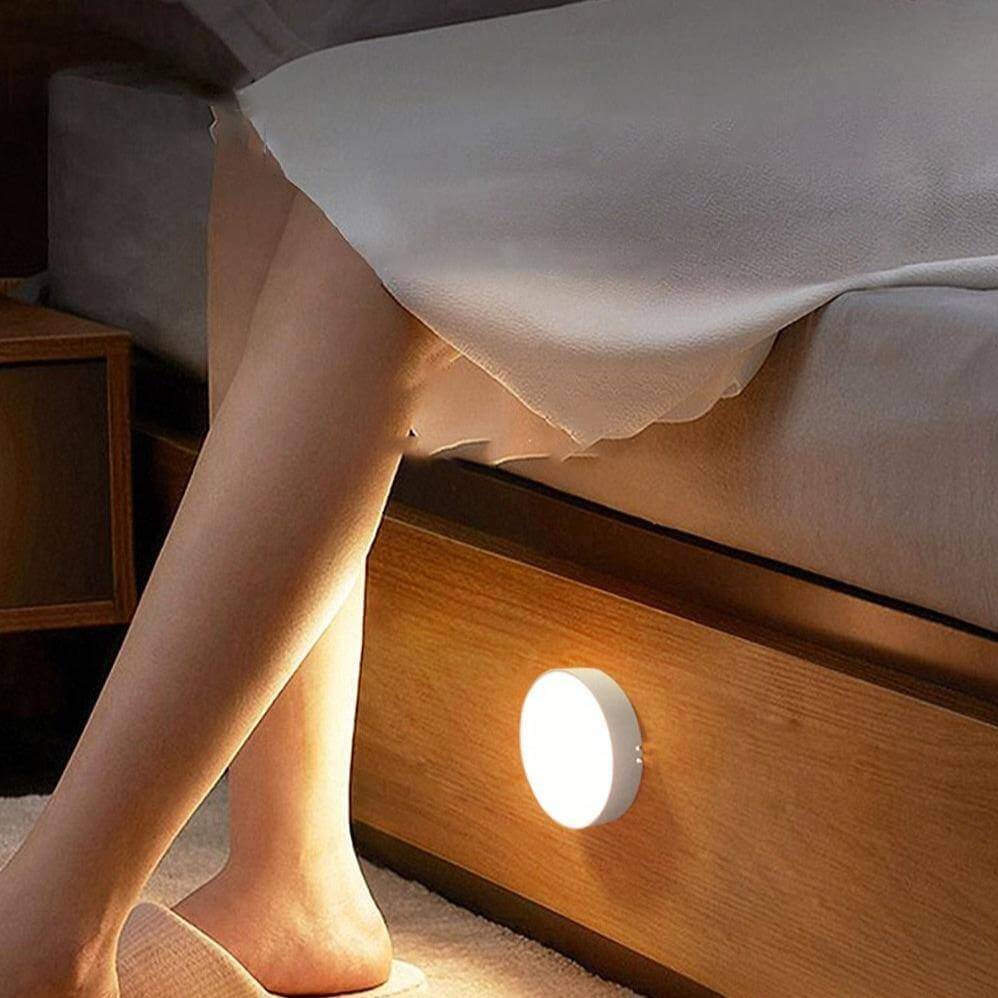 Automatic LED Plug Night Light with Motion Sensor - Cofik