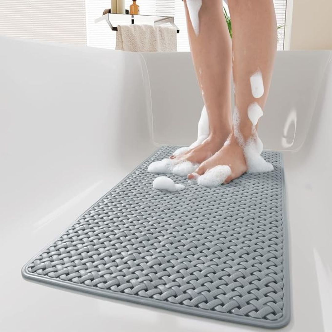 Grip Bathroom Mat with Suction Cups - Anti Slip Shower Mat - Cofik