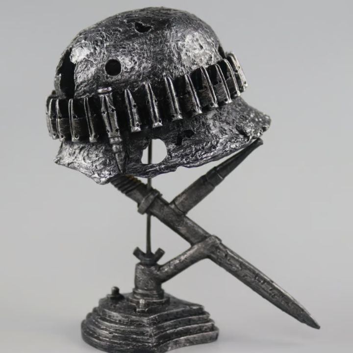 Classic Metal Helmet Desk Lamp - Cofik