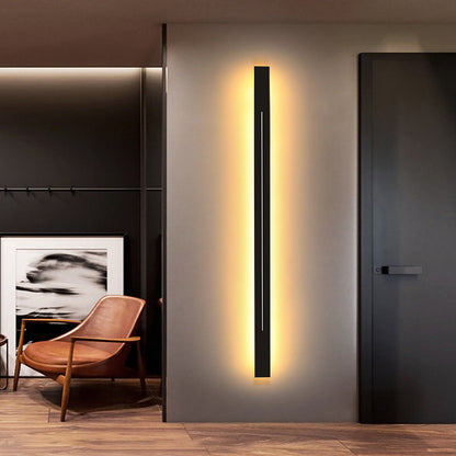 Slim Metal LED Wall Light Fixture